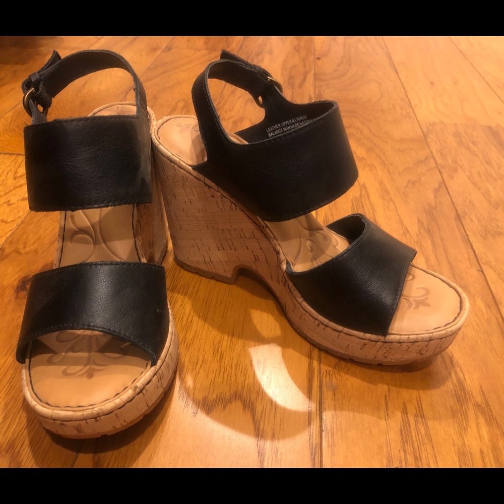 Born cork wedge leather strappy sandals